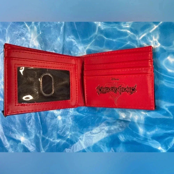Kingdom Hearts 3  - Bifold Wallet 🏰♥️ - Picture 5 of 10